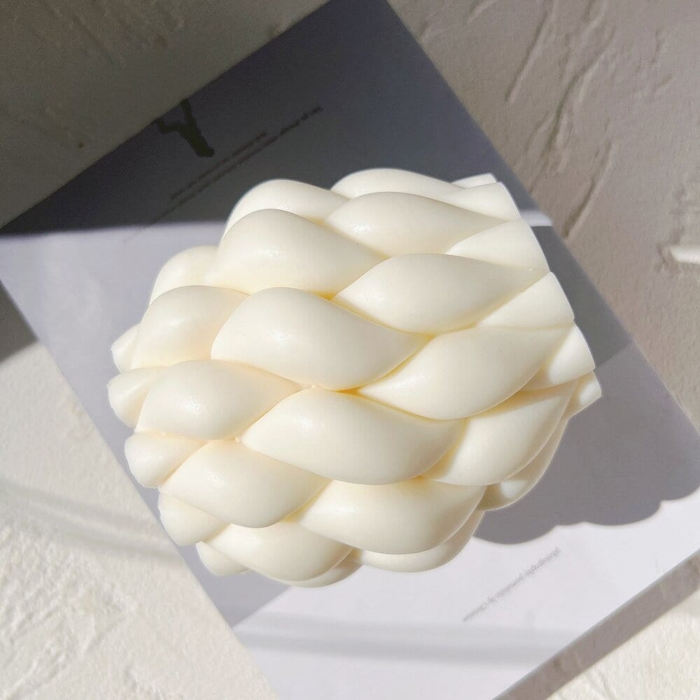 Large Twirl Draid Candle Mold