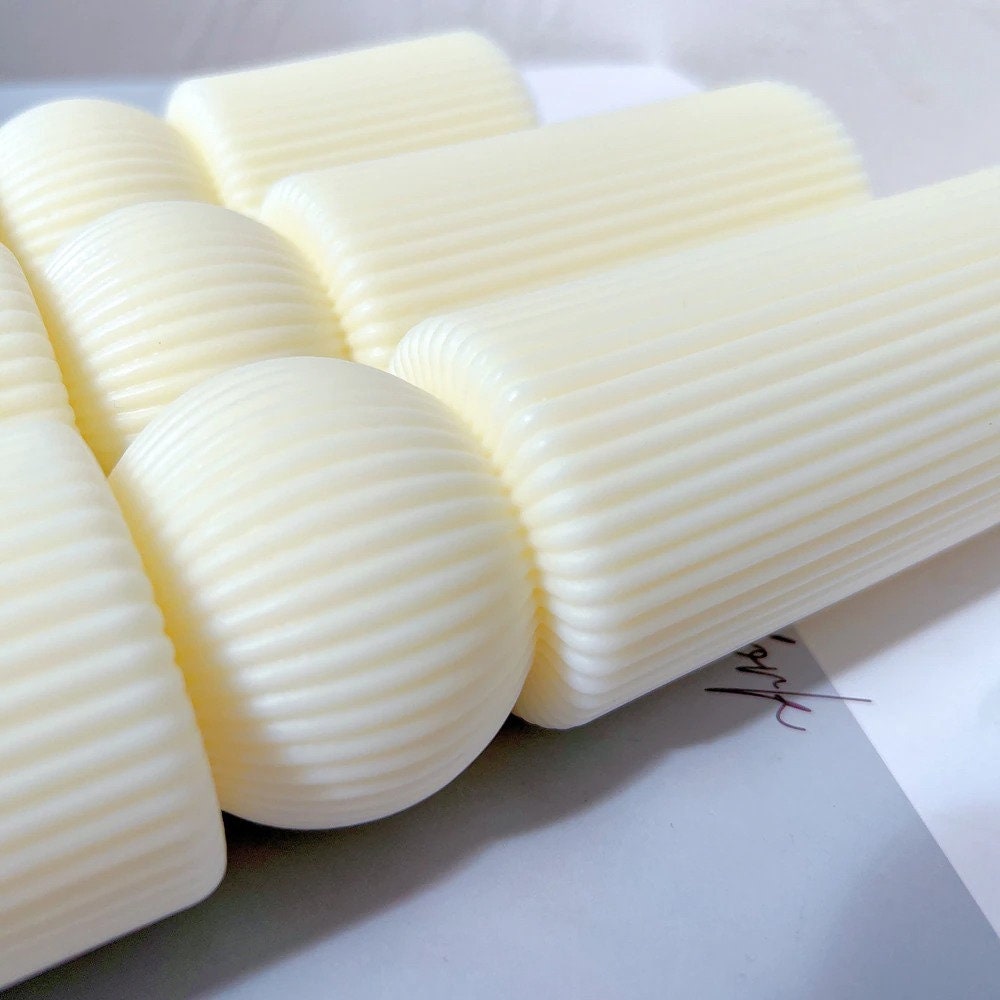 Twist Ribbed Pillar Candle Mold