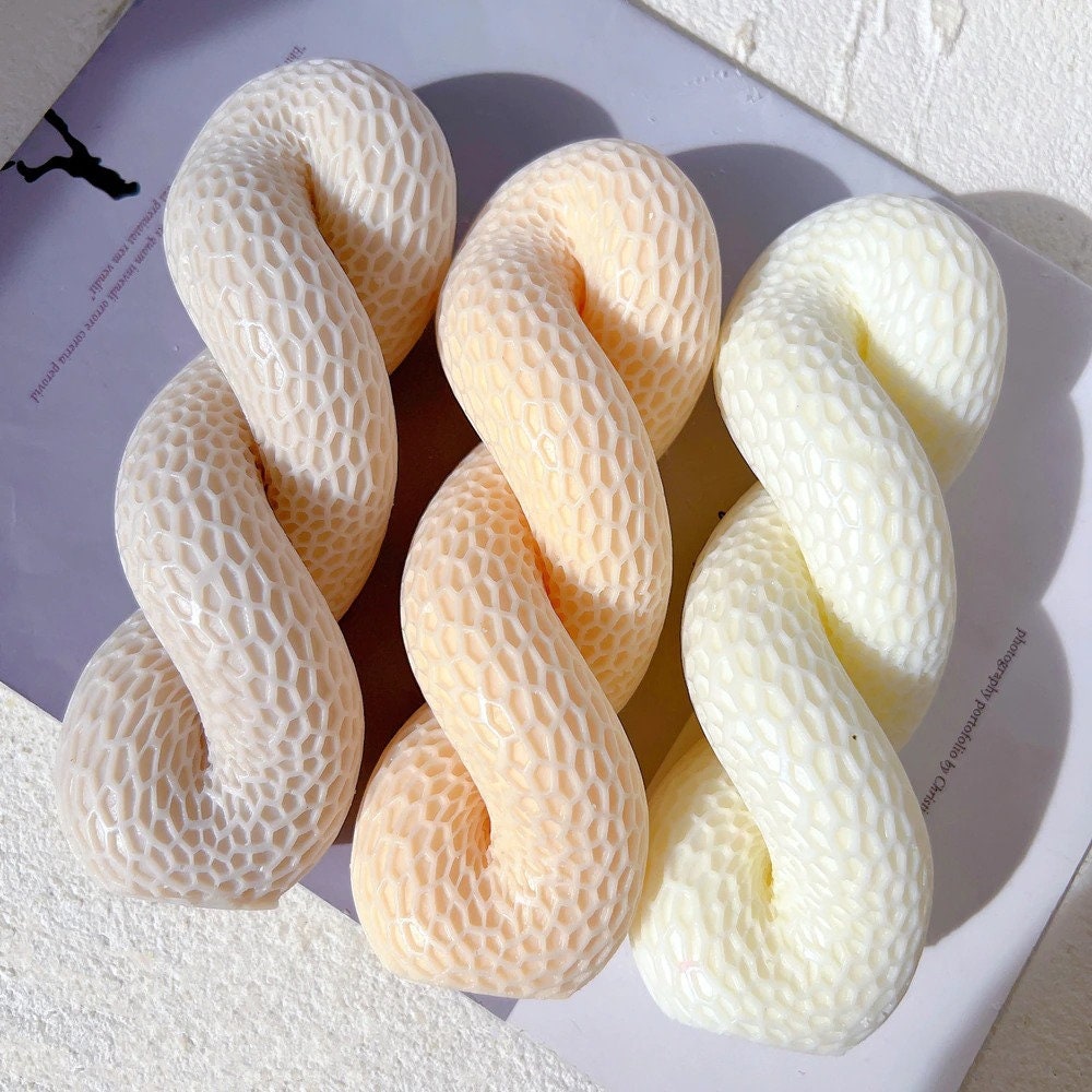 Knot Pillar Candle Silicone Mold | Pillar Mold