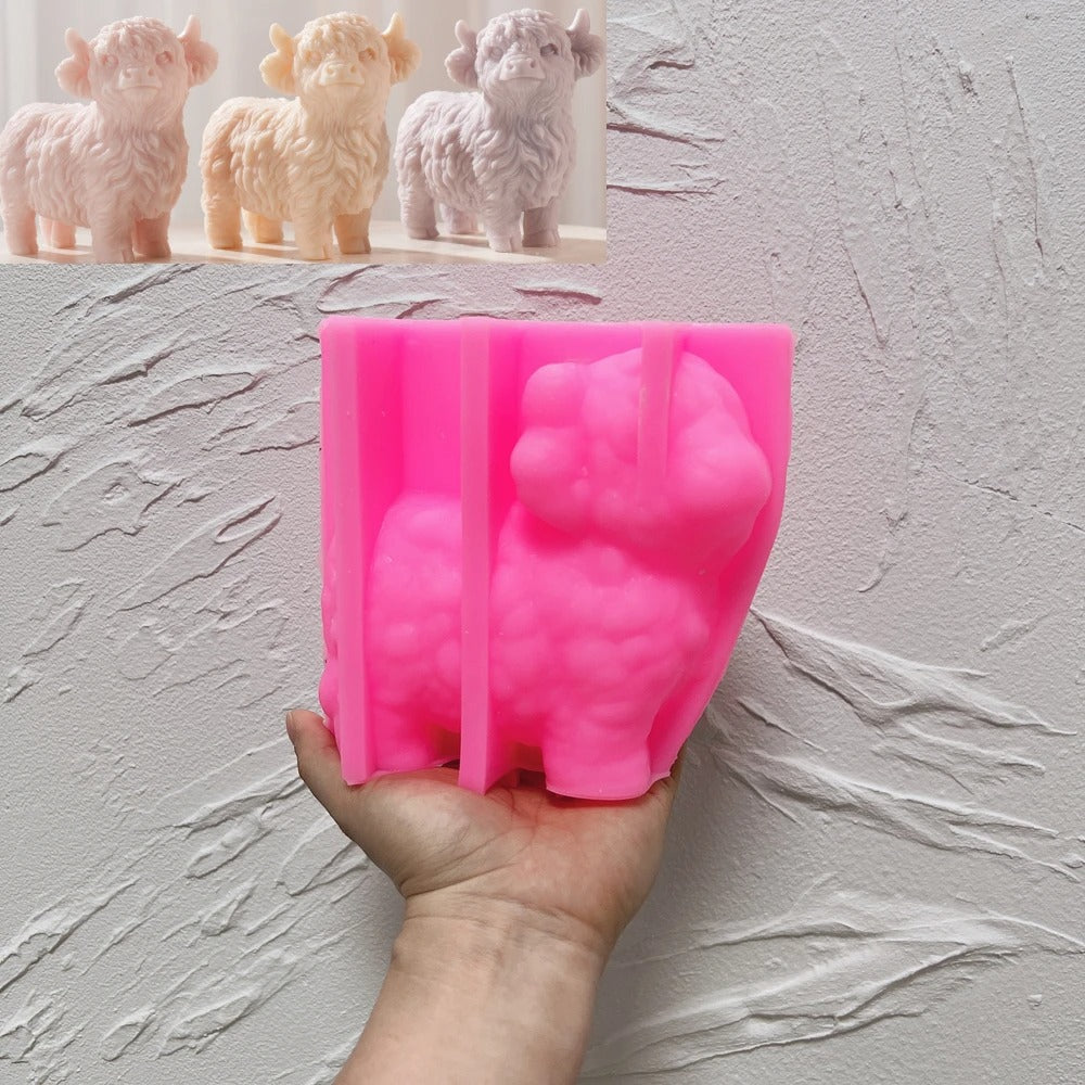 11.2cm Highland Cattle Cow Silicone Mold Casting